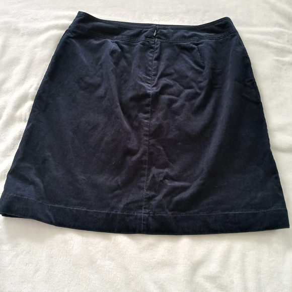Talbots Women's Corduroy Mini Skirt Size 10 Navy Blue Cotton Blend With Pockets - Picture 2 of 11